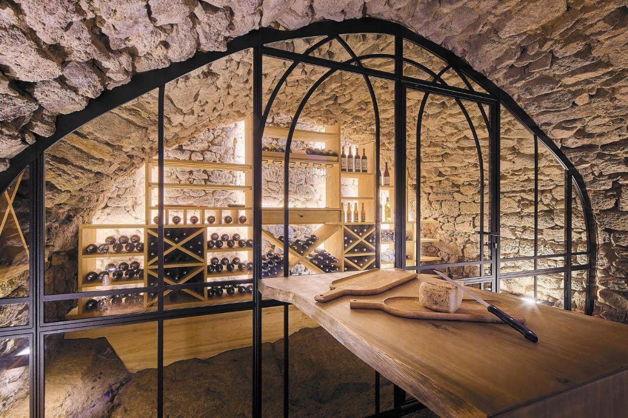 Gite Des Caves Secretes Tiffauges Exteriör bild